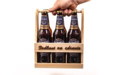 drevená bednička na pivo s menom