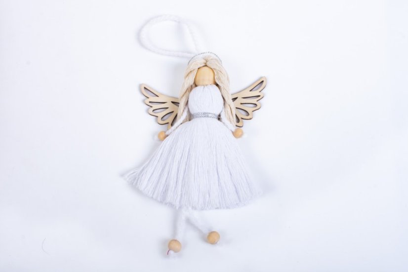 biely anjelik macrame