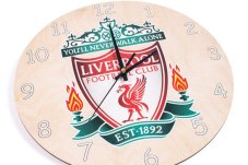Liverpool drevené hodiny