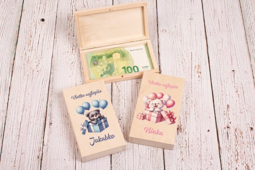 Detská drevená krabička na peniaze s menom