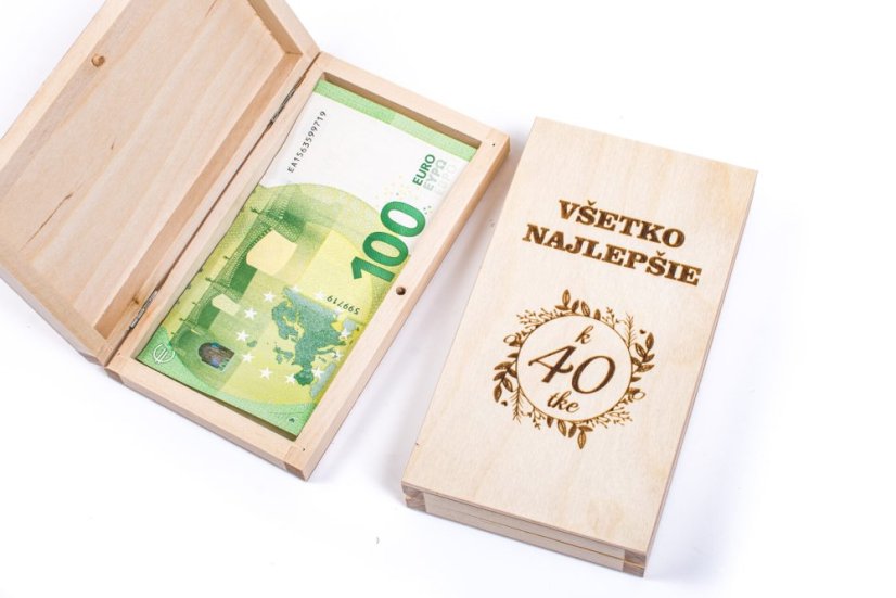 peniaze v drevej krabičke na narodeniny