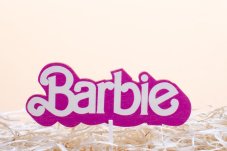 logo barbie na tortu