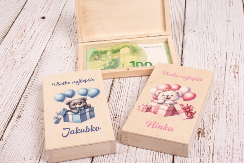 Detská drevená krabička na peniaze s menom
