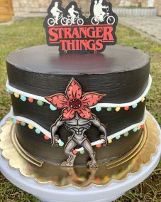 zápich stranger things zápich stranger things
