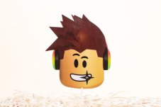 dekorácia roblox hlava na tortu