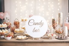 candy bar akrylová dekorácia na stôl